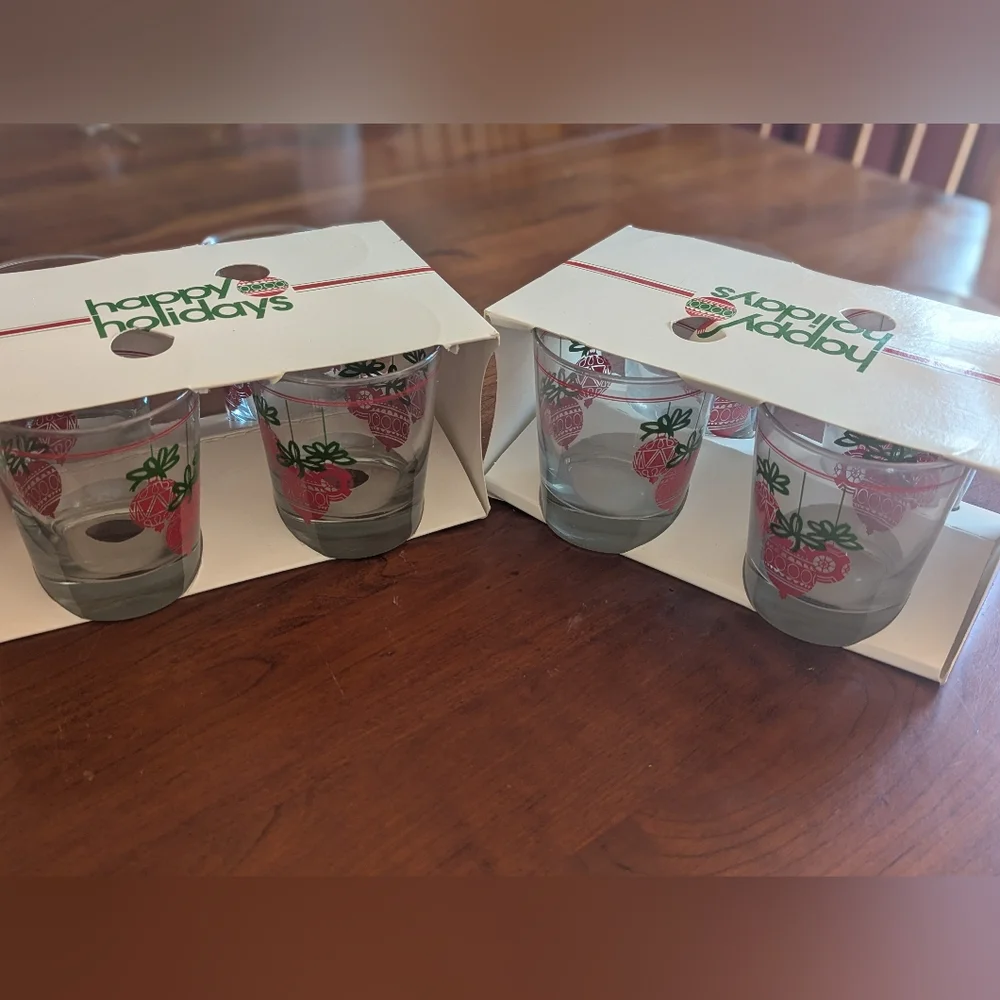 Vintage Limited Edition XMas Glasses